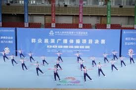 系统总结：博弈思维在“复杂系统管理”中的决策容错机制。（综述：复杂系统管理中基于博弈思维的决策容错机制）