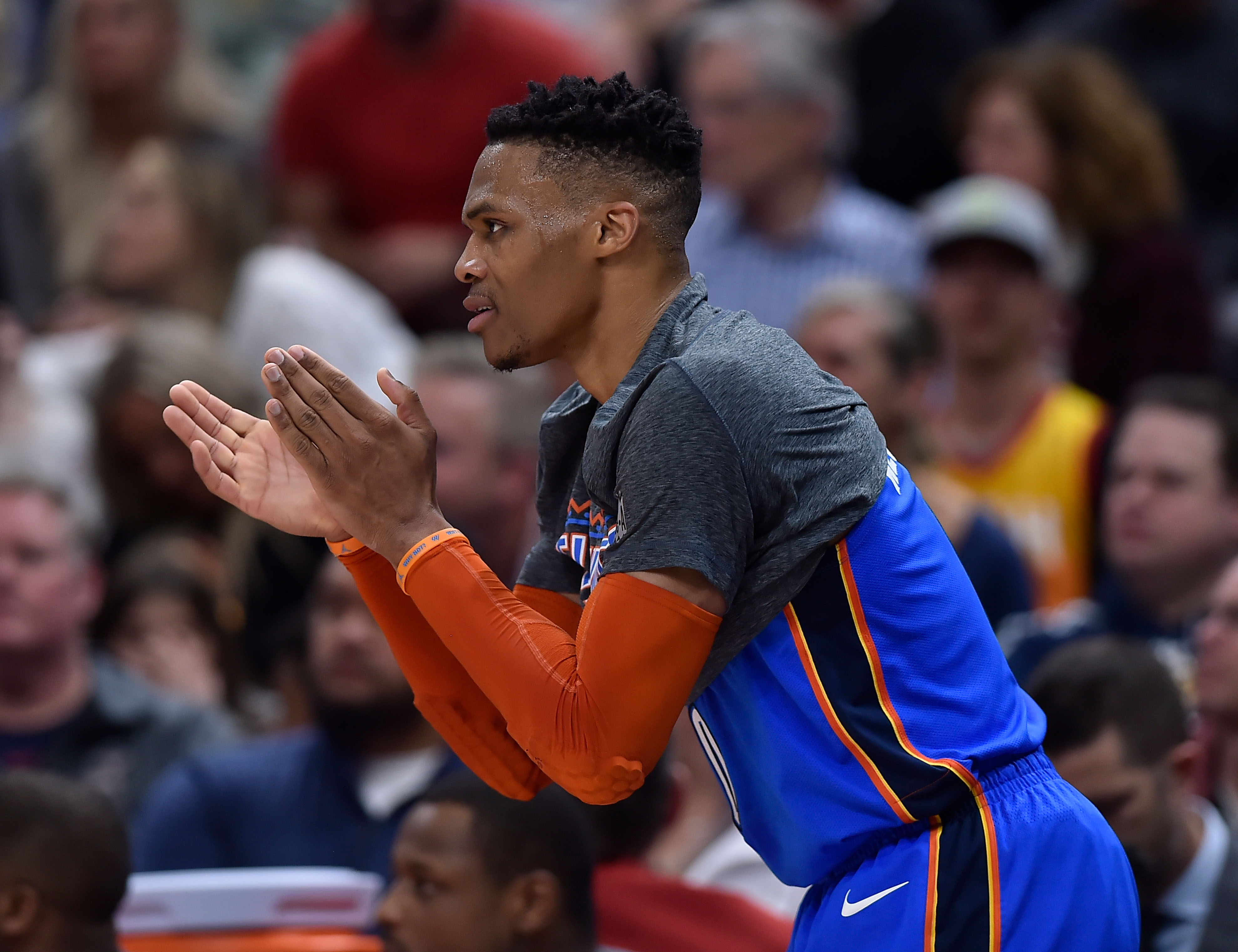 赛中释放出 赛中释放出