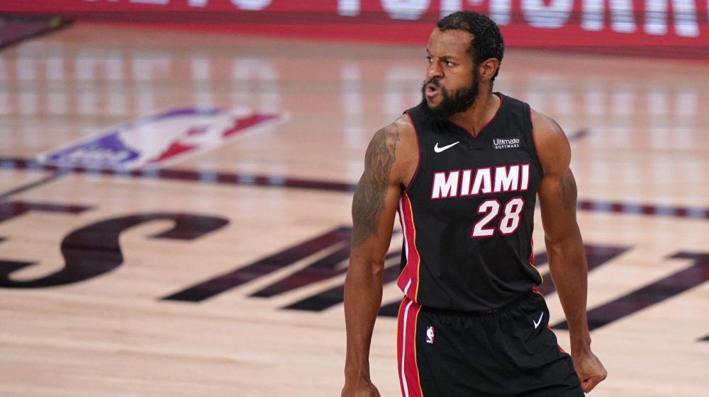 使他完全具 使他完全具