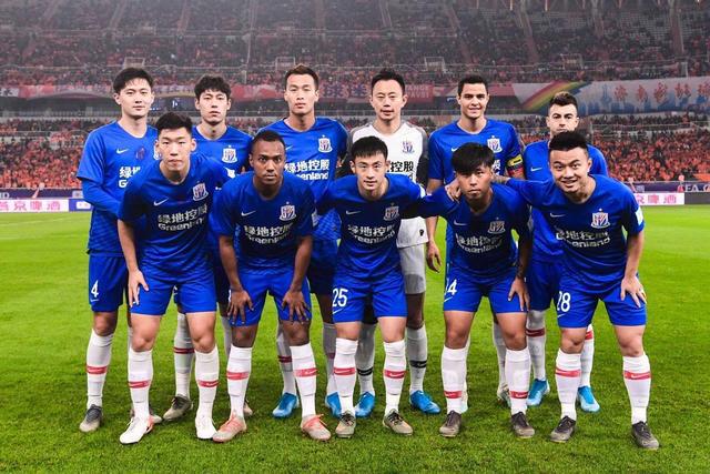 抱对手的举 抱对手的举