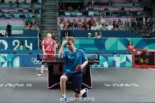 受冰雪文化 受冰雪文化